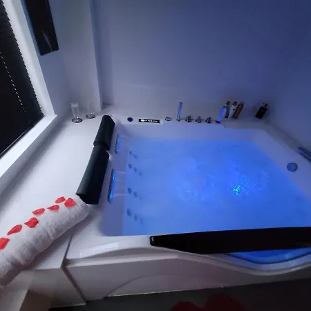 Loveroom Instants Secret Апартаменты