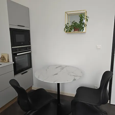 Loveroom Instants Secret