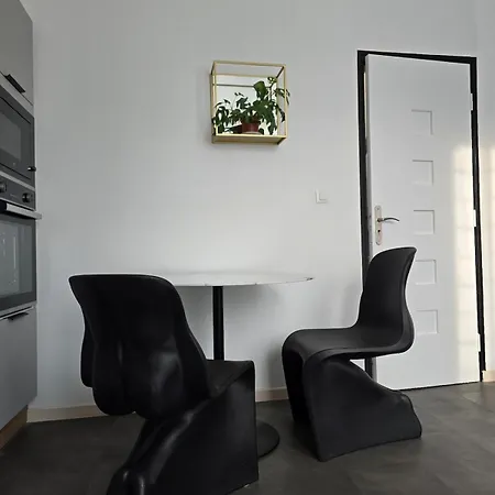 Апартаменты Loveroom Instants Secret Амьен