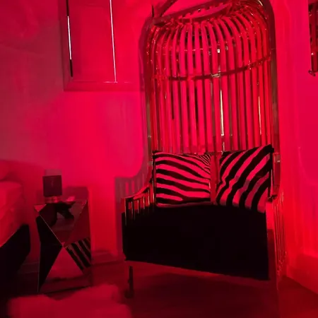 Loveroom Instants Secret