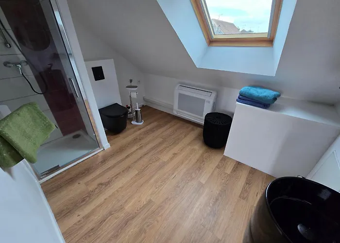 Loveroom Instants Secret Apartment